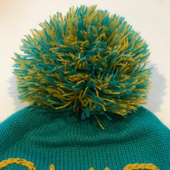 3 For $15Made Of Me Girls Green/Yellow Geek /Chic Sequin Dangling Pom Pom Beanie - Picture 4 of 10